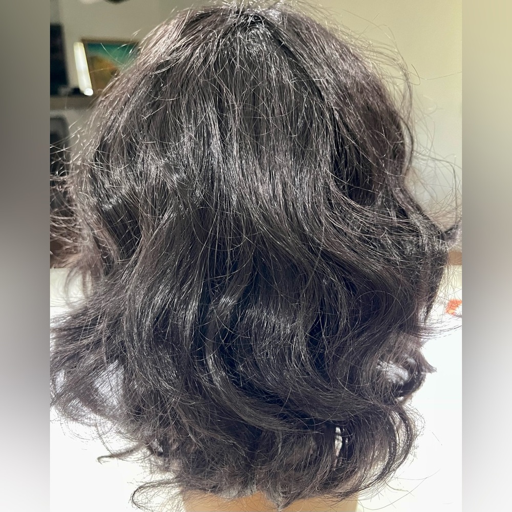 HAIR, 15” Layered Bob, Curly, center part, Black